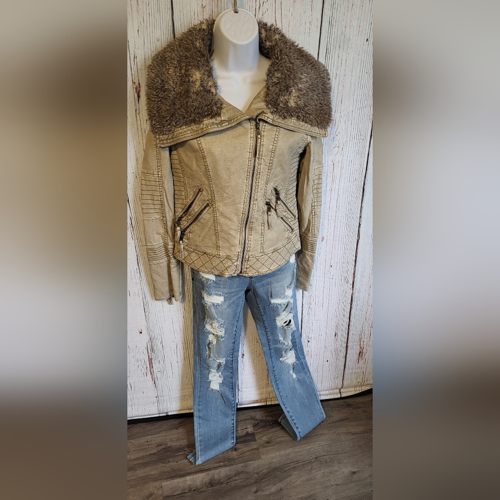 Guess Coat small